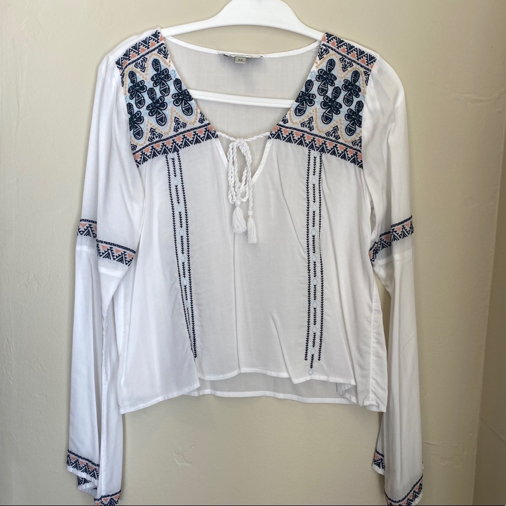 Abercrombie & Fitch White Embroidered Blouse